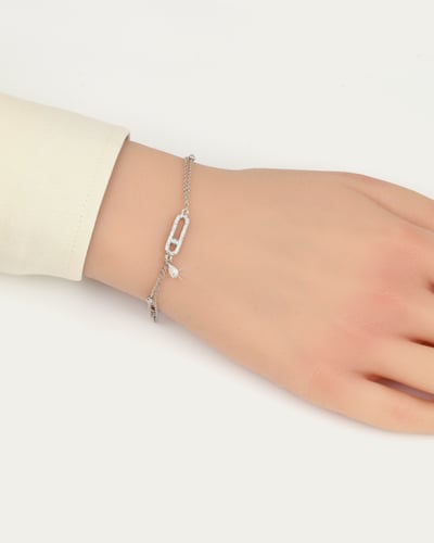 أسورة الوصلة الفضية المرصعة بالزركون تصميم عالمي