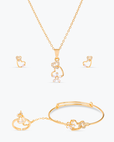 مجوهرات أطفال بتصميم القلوب المتشابكة مزين بالزركو...