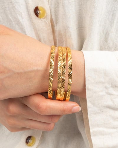 غوايش تصميم مودرن بلمعة الذهب - 2حبة