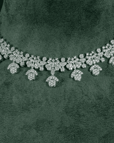 طقم زركون فضي بتصميم الورد الجوري وبلمعة الألماس ل...