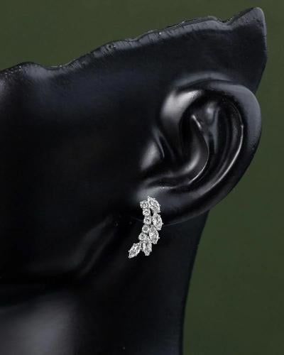 حلق تصميم انيق متألق بفصوص الزركون