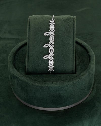 طقم زركون فضي ناعم من خاتون® بلمعة الألماس