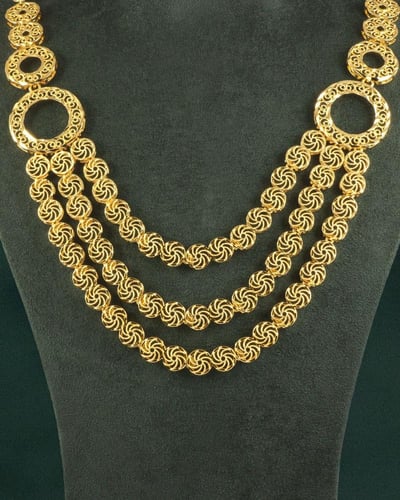 طقم الشال الملكي بلمعة وبريق الذهب