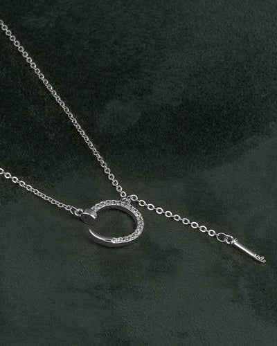 سلسال فضي ناعم مع تعليقة الهلال القمري