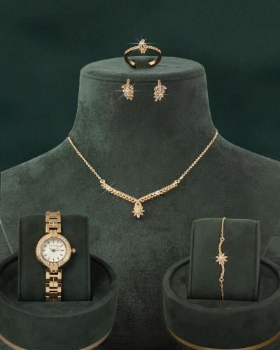 طقم مجوهرات نسائية ناعمة مع ساعة يد نسائية ذهبية م...