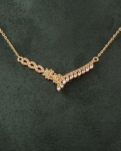 طقم زركون نسائي ذهبي بحبات الزركون