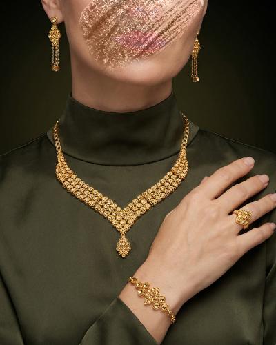 طقم نسائي بديل الذهب طوق كلاسيكي من خاتون®