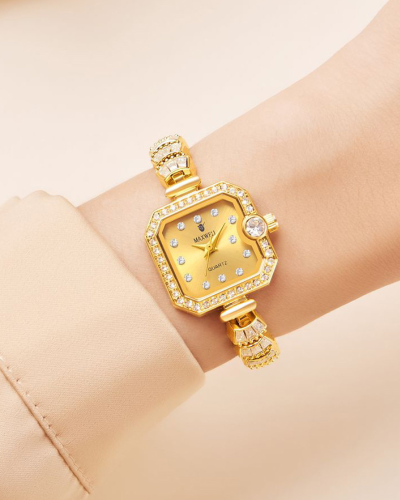 ساعة نسائية فاخرة من الستيل لون ذهبي