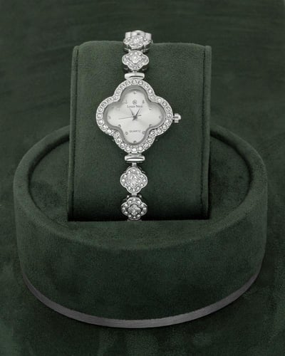 طقم زركون بلمعة الألماس مكون 5 قطع مع ساعة فاخرة