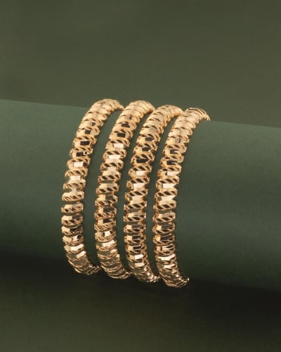 طقم بناجر مبرومة بلمعة الذهب الفاخرة - 2 حبة