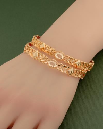 بناجر ذهبية مبرومة بلمعة الذهب 2 حبة