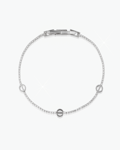 اسوارة ناعمة لون فضي تصميم انيق