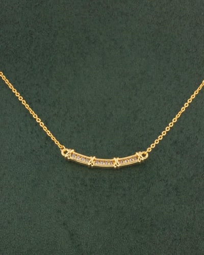 سلسال ذهبي بتصميم كلاسيكي بلمعة الألماس