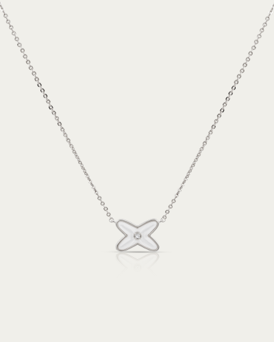 سلسلة ماسية بتصميم وردة رباعي على شكل حرف X