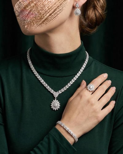 طقم مجوهرات مرصع بالزركون من 5 قطع راقية