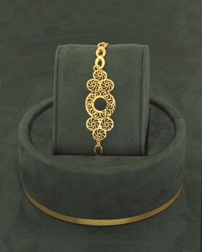 طقم الشال الملكي بلمعة وبريق الذهب