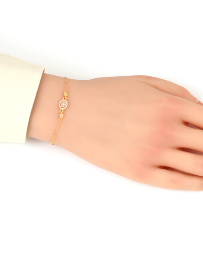 اسوارة نسائية ذهبية ناعمة بلمعة الألماس