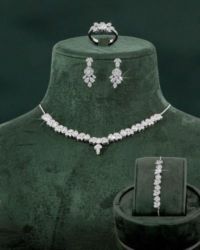 طقم مجوهرات الزركون 5 قطع بلمعة الألماس