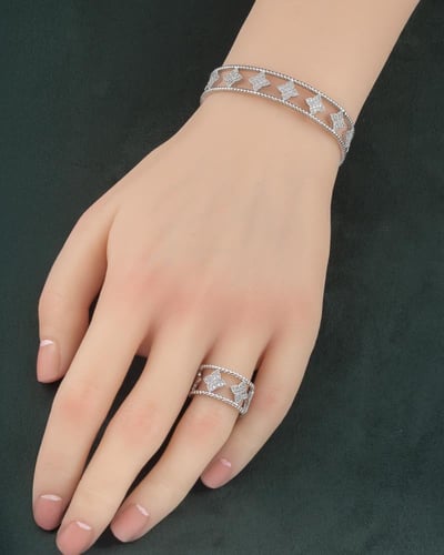 طقم اسوارة وخاتم بلمعة الألماس مزين بالزركون من خا...