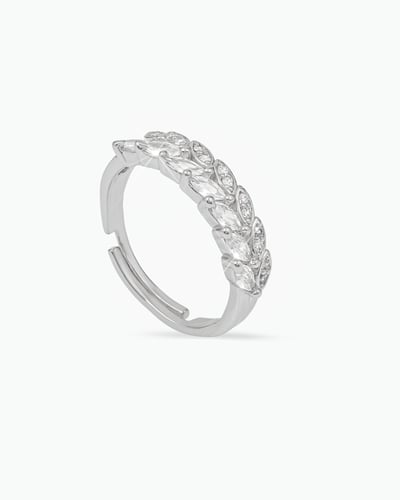 خاتم زواج فضي متألق بصفوف من الزركون البراق