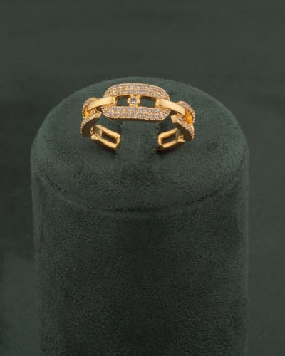 طقم إسوارة وخاتم مزين بأناقة الزركون المتلألئ تصمي...