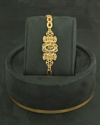 طقم بنقش الوردة 5 قطع بلمعة الذهب