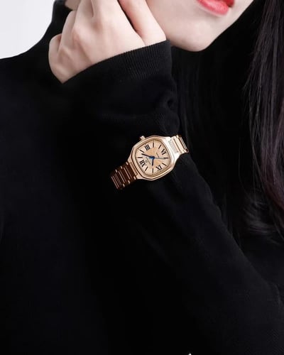 ساعة نسائية راقية برونزي