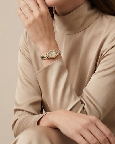 ساعة خاتون® الذهبية بتصميم قطرة الندى