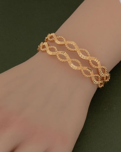 بناجر ذهبية بتصميم دائري / 2 حبة