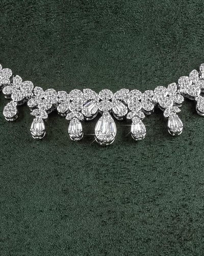 طقم زركون فاخر بلمعة الألماس للمناسبات