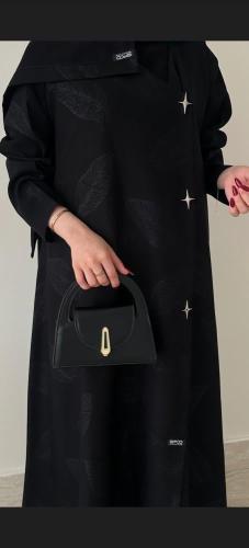 عباية الاناقة عمانيه