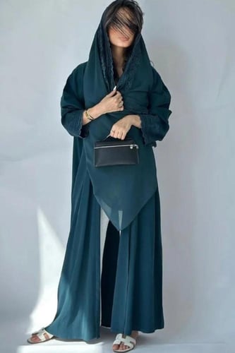 عباية تتطريز يدوي