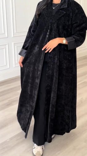 عباية شتويه مخمل