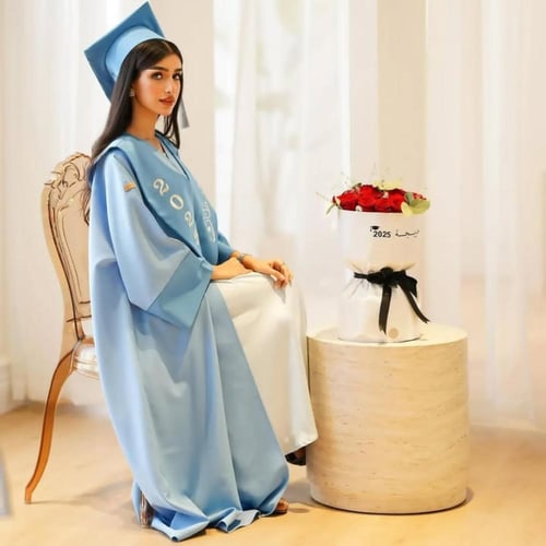 عبايات تخرج