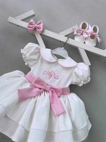 فستان العيد الجديد مع رفيف