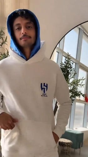 بلوفر الهلال اشكل الجديد مع الصوره