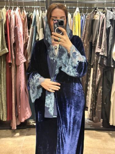 عباية شتوية مخمل مع الدانيتل