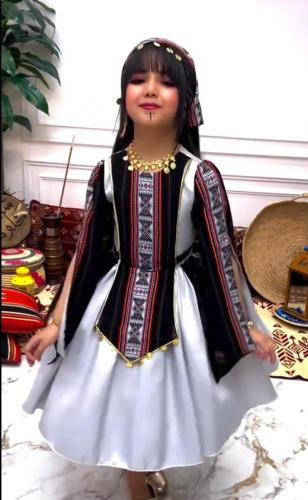 فستان يوم التاسيس عسيري مع السدوى