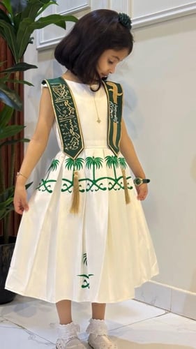 فستان اليوم الوطني