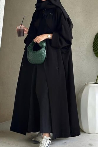 عباية بشت