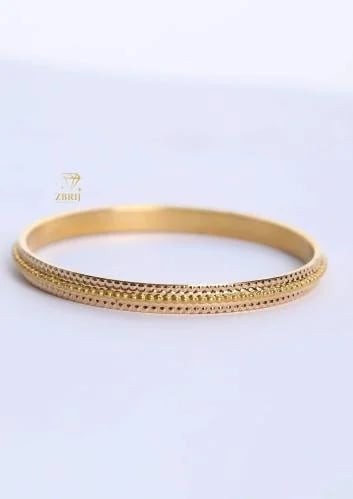Gold earring (07) weight 10 grams - 21 karat