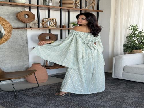 فستان انيق من كولكشن العيد(تسليم خلال ٣-٤ ايام)