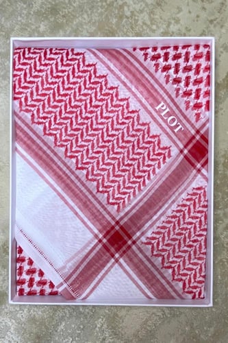 شماغ PLOT special