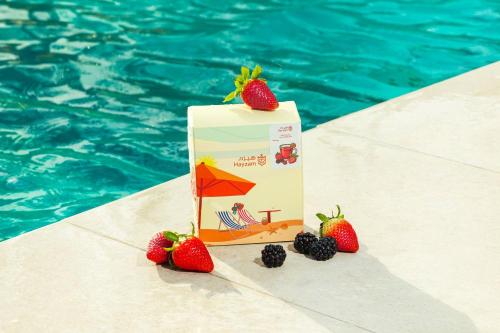 كولومبيا فواكة حمراء - هيزم