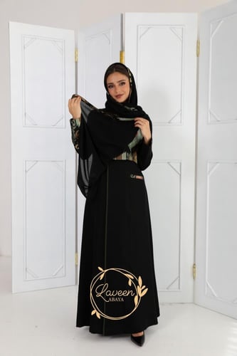 ‏عباية بليزر LA173