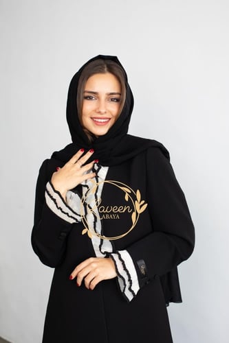 عباية بليزر LA143