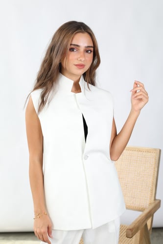 بدلة داخلية بيضاء LA48