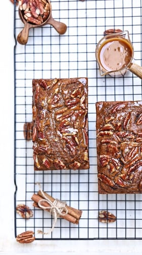 كيكة التمر الكلاسيكية الحجم الصغير