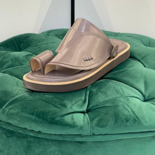 حذاء شرقي سادة 46