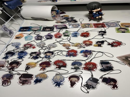 ميداليات الخادم الاسود | black butler keychains